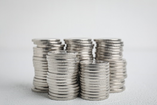 investing-in-silver-rounds-versus-coins