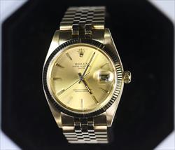 Rolex 1979 Mens 14Kt YG Date Ref 1503  