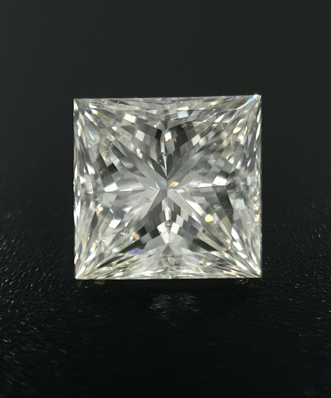 GIA Certified 1.81ct Square Modified Brilliant Cut Diamond L Si2 