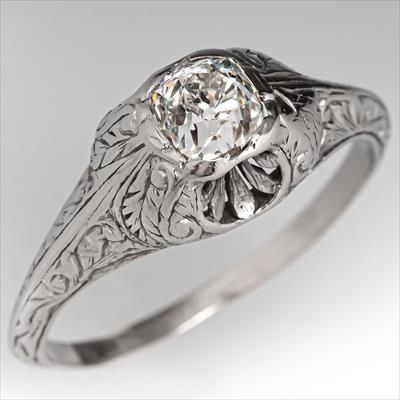 antique-platinum-diamond-ring