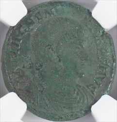 ROman Empire Magnentius, AU 350-353 NGX Ch XF 