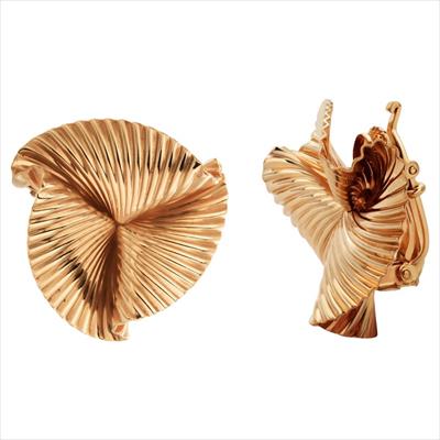 mid-century-tiffany-co-14k-gold-ribbed-earrings